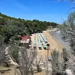 Vittoria Villa *